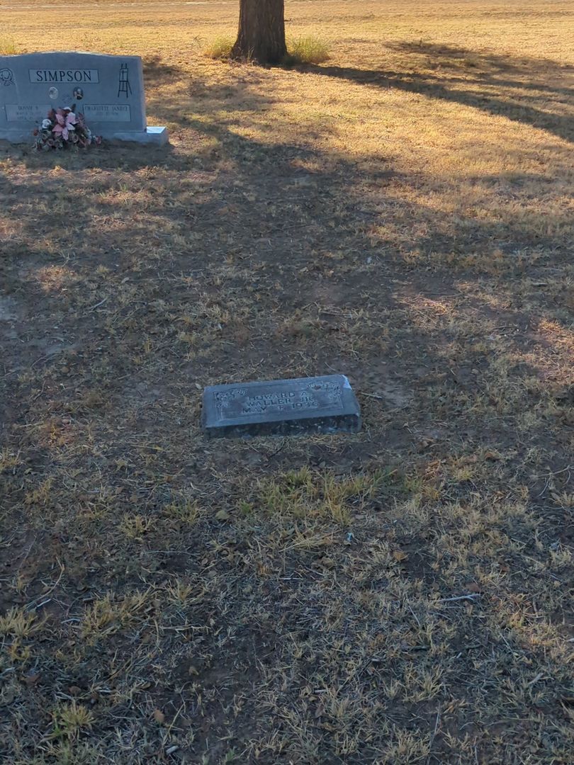Howard A. Waller Junior's grave. Photo 1