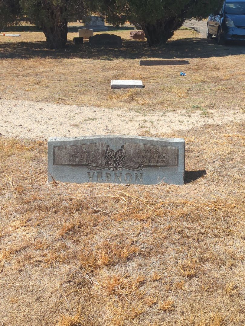 Frances L. Vernon's grave. Photo 1