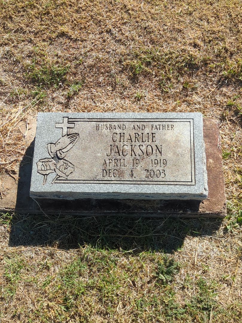 Charlie Jackson's grave. Photo 1