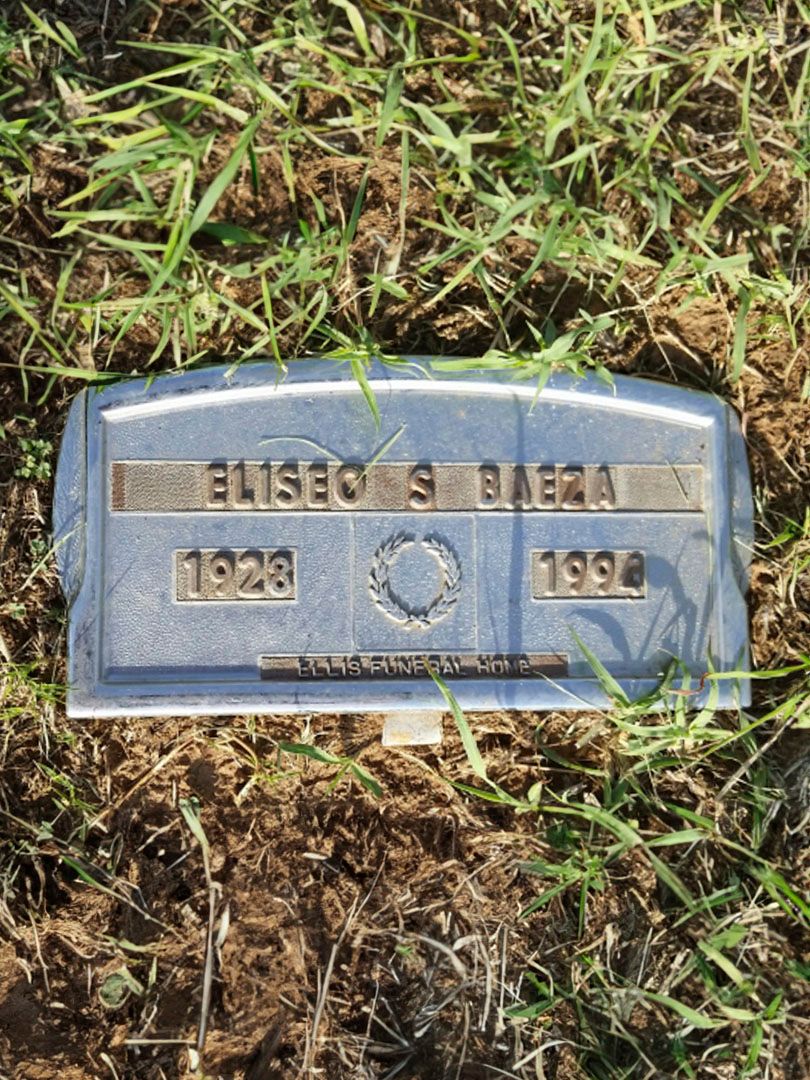 Eliseo S. Baeza's grave. Photo 1
