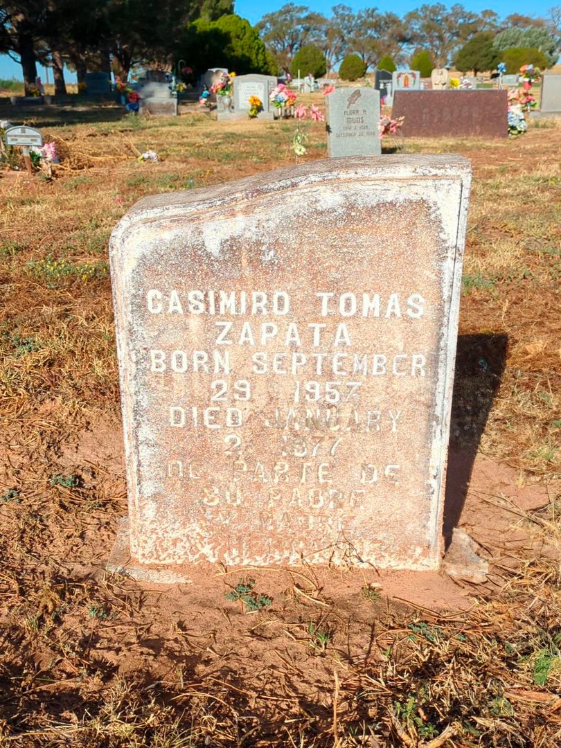 Casimiro Tomas Zapata's grave. Photo 1
