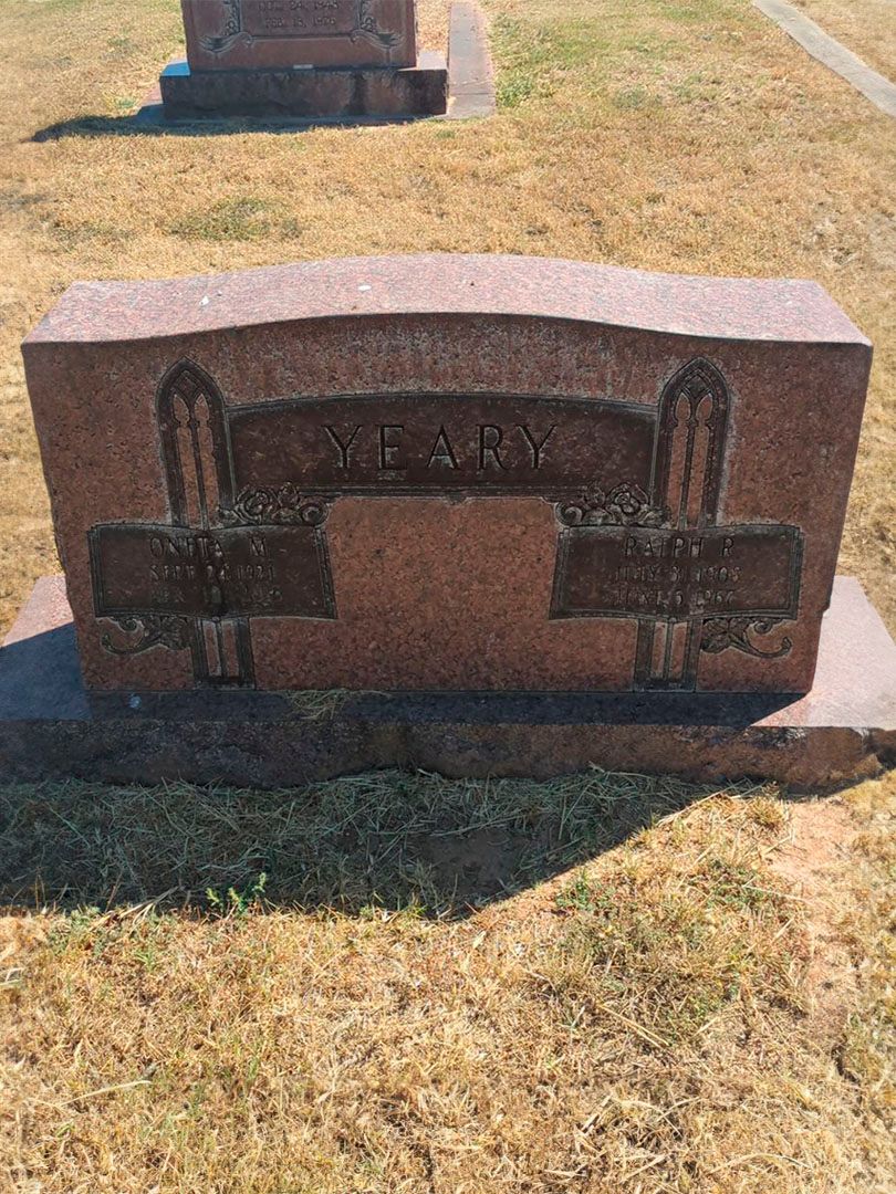 Oneta M. Yeary's grave. Photo 1