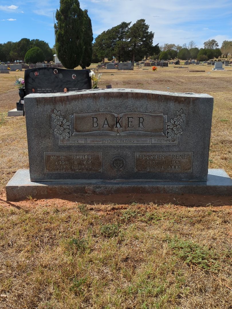 Frances Maurine "Rene" Baker's grave. Photo 1