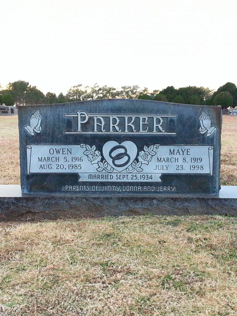 Owen Parker's grave. Photo 1