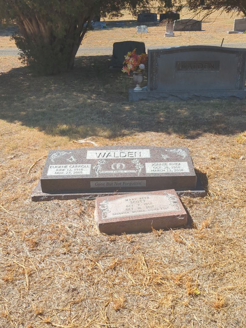 Jonnie Rhea Walden's grave. Photo 1