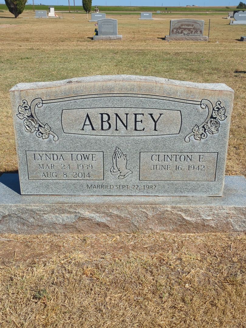 Clinton E. Abney's grave. Photo 1