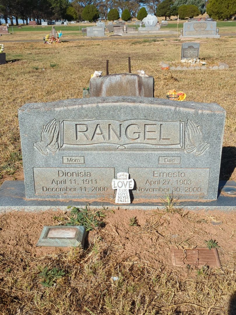 Ernesto Rangel's grave. Photo 1